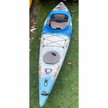 Load image into Gallery viewer, Current Designs Solara 135 solor ecreational kayak
