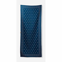 Load image into Gallery viewer, Nomadix Original Towel Barton Dark Blue

