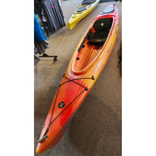 Load image into Gallery viewer, Perception Prodigy 135 solo recreational kayak at Alder Creek Kayak and Canoe in Portland, Or 
