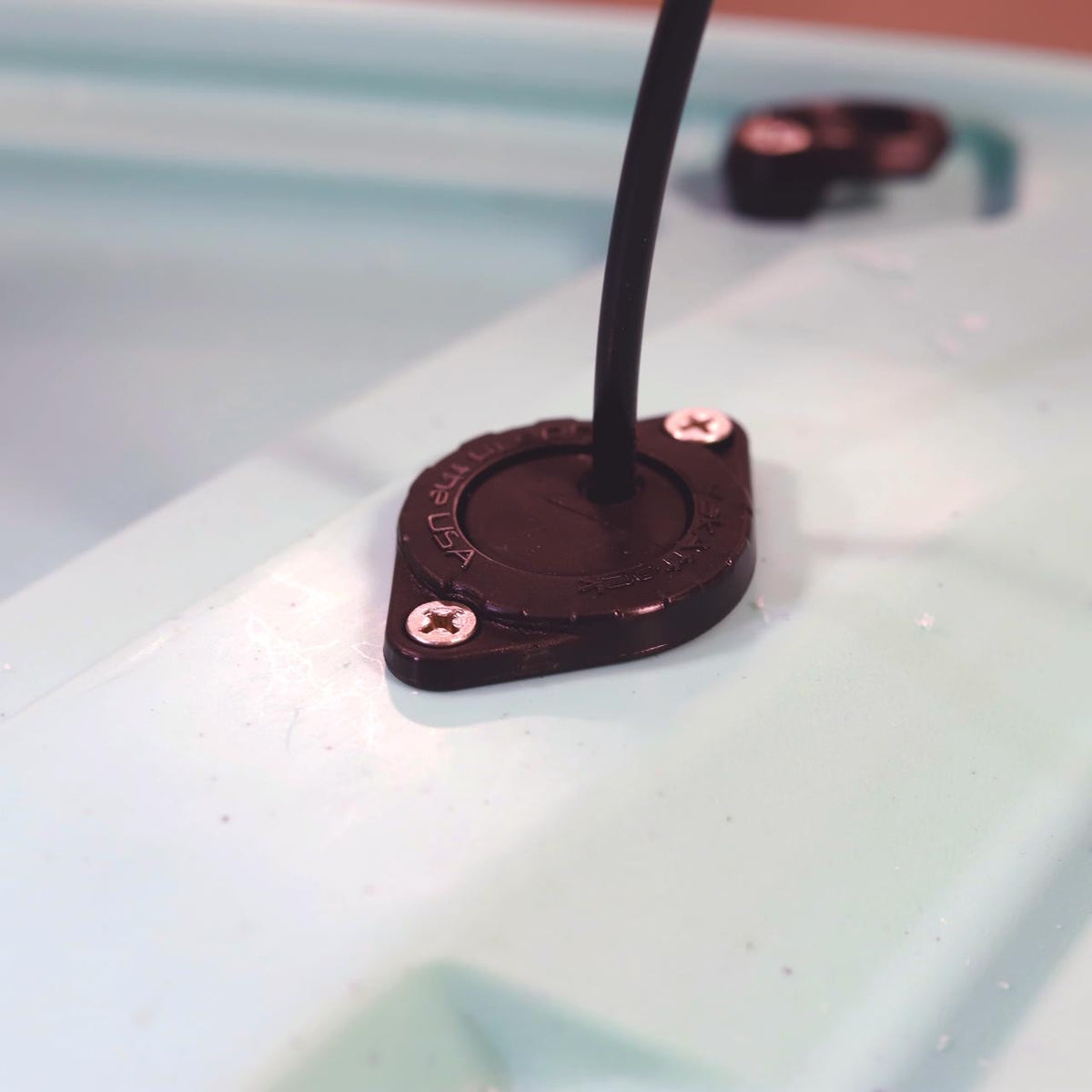 YakAttack GridLoc Through Hull Wiring Kit – Alder Creek