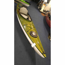 Load image into Gallery viewer, Eddyline Sandpiper 130  seagrass frame seat recreational kayak
