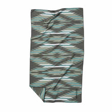 Load image into Gallery viewer, Nomadix Ultralite Towel Jackson Green
